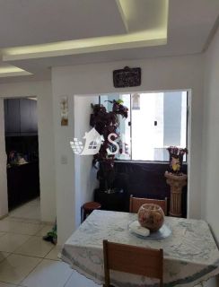 Apartamento no Condomínio Vila Tropical