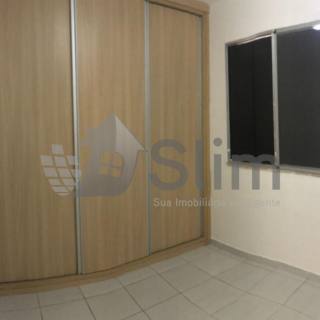 Apartamento no bairro Rosa Elze