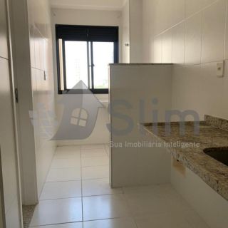 Apartamento no bairro Luzia