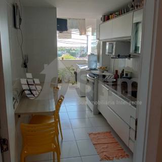 Apartamento no bairro Farolândia