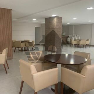 Apartamento no bairro Luzia