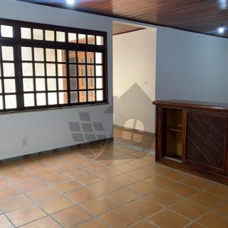 Casa no bairro Coroa do Meio