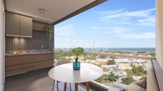 Cyano Residence