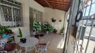 Casa no Siqueira Campos 4/4 6x50m