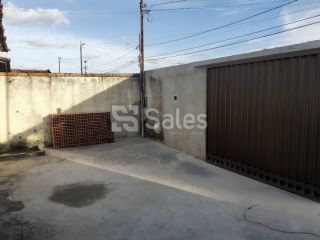 Casa 3/4 Padrão em rua pública
