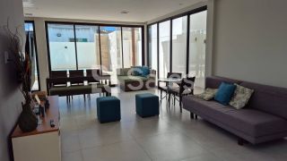 Casa com Piscina no Condomínio Atlantic Beach