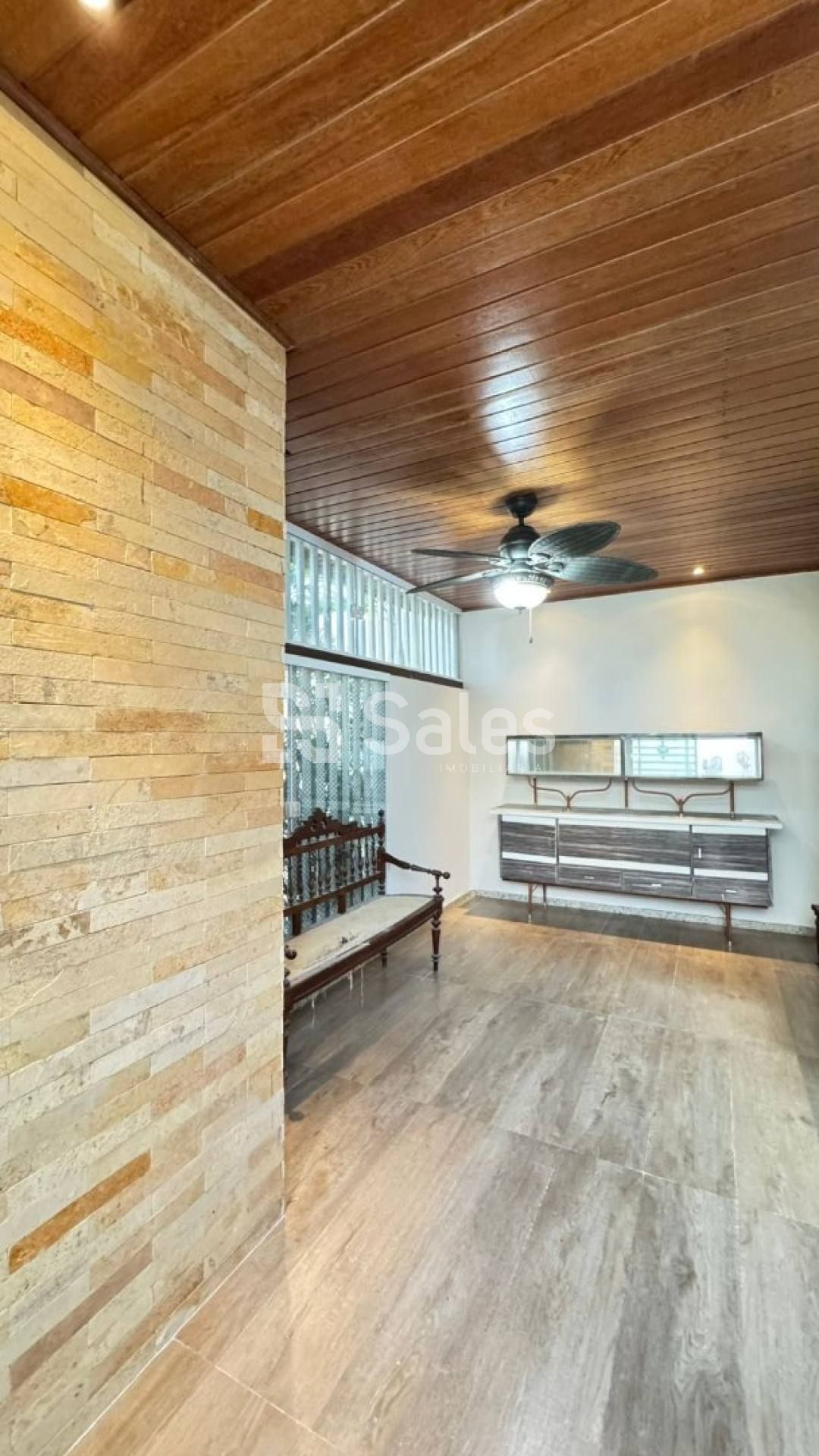 Casa 4/4 Recém Reformada