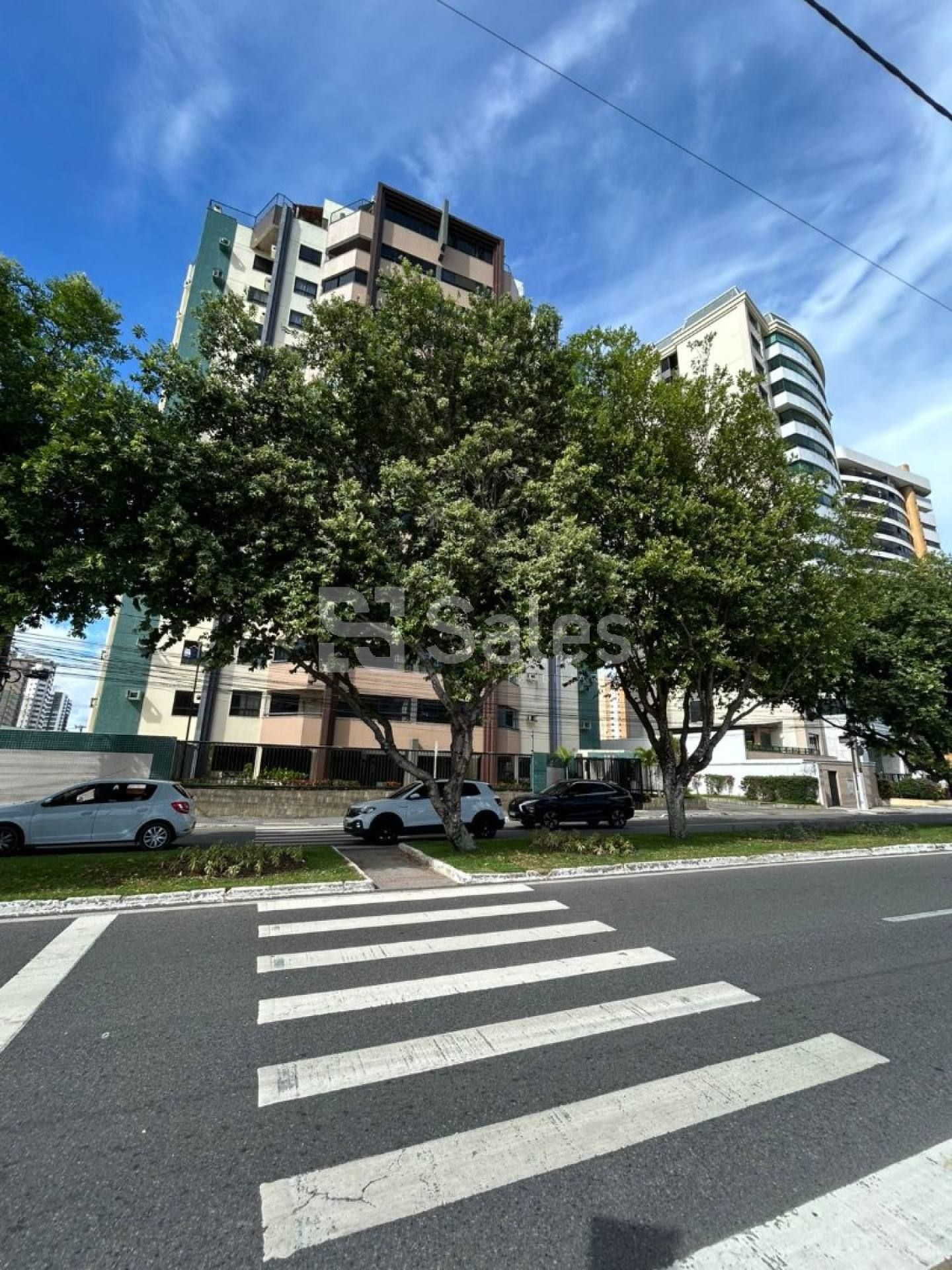 Apartamento Cobertura no Edifício Biarritz Plaza