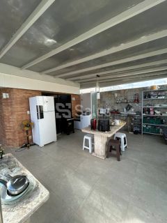 Apartamento Cobertura no Edifício Biarritz Plaza