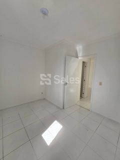 Apartamento 2/4 no Condomínio Praia da Sereia 2