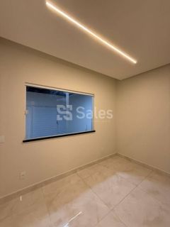 Casa 2/4 no Bairro Lamarão