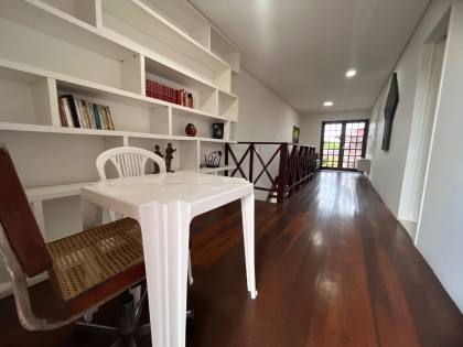 CASA Á VENDA JARDINS DOS COQUEIRAS II