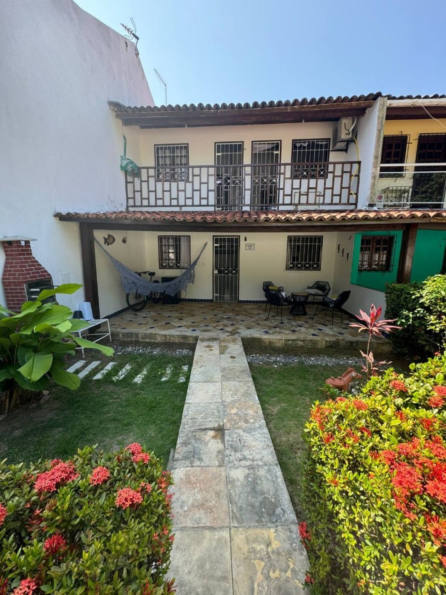 CASA EM CONDOMÍNIO FECHADO - MARIA FARINHA