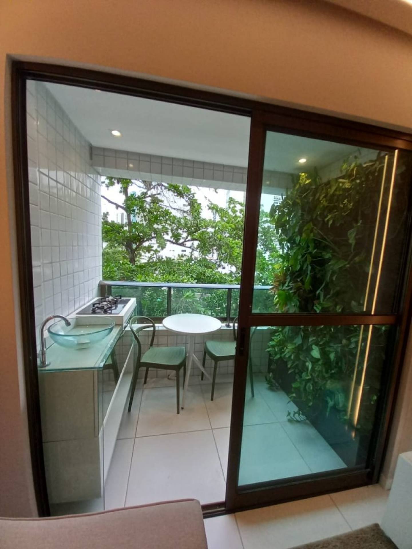 Apartamento Para Vender com 3 quartos 2 suítes no bairro Boa Viagem  em Recife
