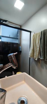 Apartamento todo Reformado de 2 Quartos Próximo a Rio Doce em Olinda