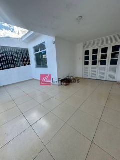 Casa próximo ao Shopping