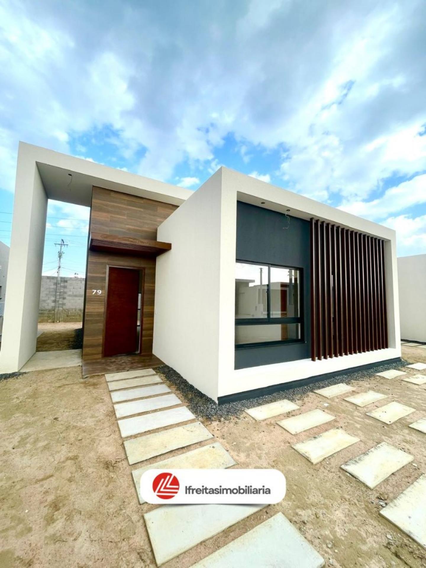 Casa 3 suites - Condomínio Lantai - Bairro SIM