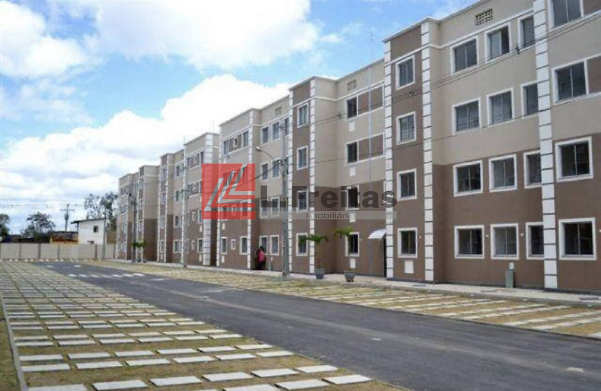 VENDO APARTAMENTO NO TOMBA CONDOMÍNIO FECHADO