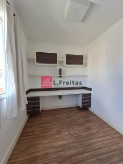 Casa semimobiliada 3 quartos sendo uma suíte - Bairro SIM