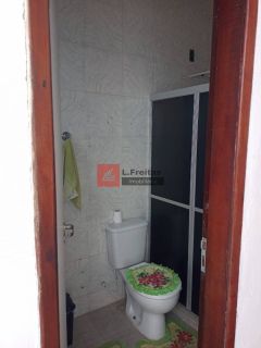 Casa Para Vender com 03 quartos 01 suítes no Bairro Feira V, próximo a Fraga Maia