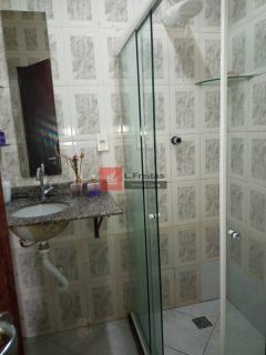 Casa Para Vender com 03 quartos 01 suítes no Bairro Feira V, próximo a Fraga Maia