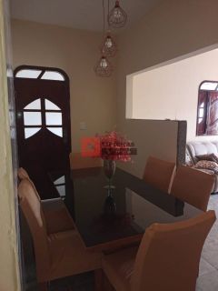 Casa Para Vender com 03 quartos 01 suítes no Bairro Feira V, próximo a Fraga Maia