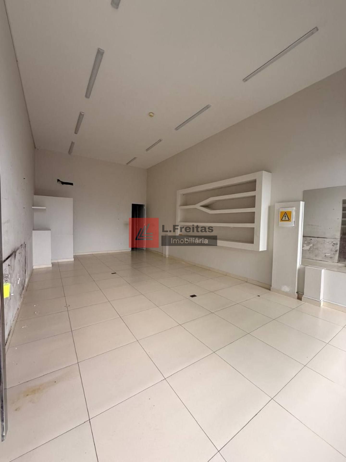 Sala comercial para locação - Artêmia Pires