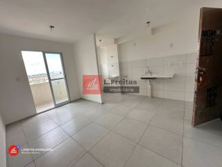 Apartamento com varanda e suíte no Muchila para locação