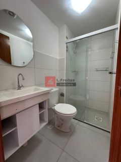Apartamento com varanda e suíte no Muchila para locação