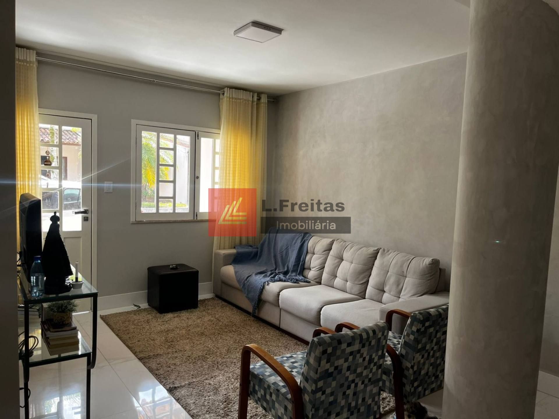 Casa em Residencial 3/4 sendo uma suíte na Santa Monica para locação