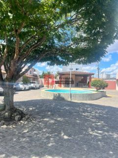 Casa em Residencial 3/4 sendo uma suíte na Santa Monica para venda