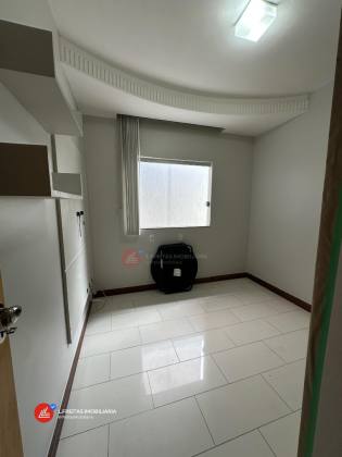 Casa disponível para venda - Condomínio Saphire Residence