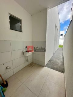 Casa disponível para venda - Bairro Mangabeira