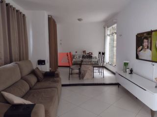 Casa de Condomínio Para Vender com 03 quartos 01 suítes no bairro Brasília em Feira De Santana