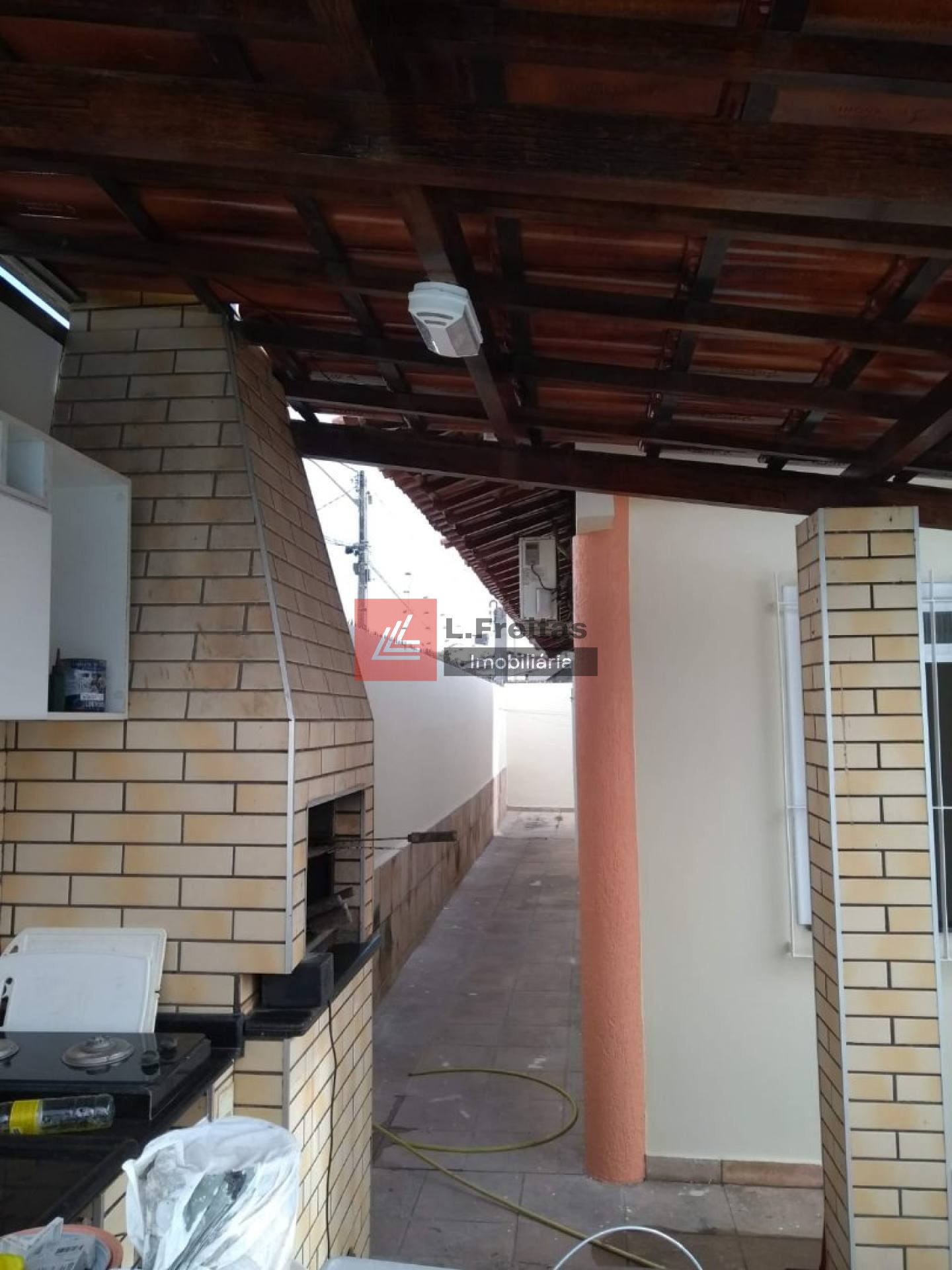Casa mobiliada na Santa Mônica