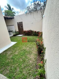 Casa disponível para locação 100% mobiliada no condomínio Acqua Ville - Próximo ao Atakarejo da Ayrton Sena