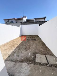 Casa moderna e funcional próximo à Fraga Maia
