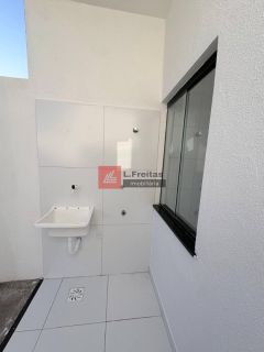 Casa moderna e funcional próximo à Fraga Maia