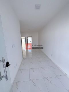 Casa moderna e funcional próximo à Fraga Maia