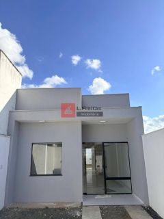 Casa moderna e funcional próximo à Fraga Maia