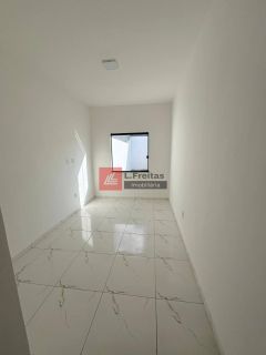 Casa moderna e funcional próximo à Fraga Maia