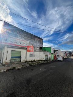 Vende-se ponto comercial próximo ao centro de abastecimento