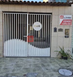 Casa a venda