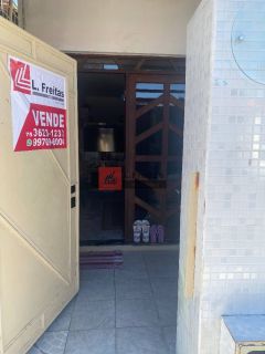 Vende-se casa   no bairro Brasília de Santana