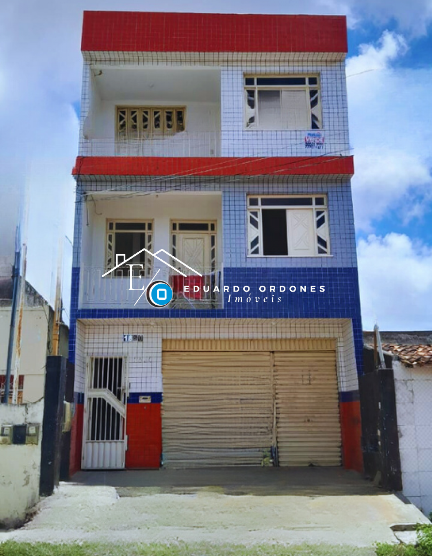 Prédio residencial e comercial a venda
