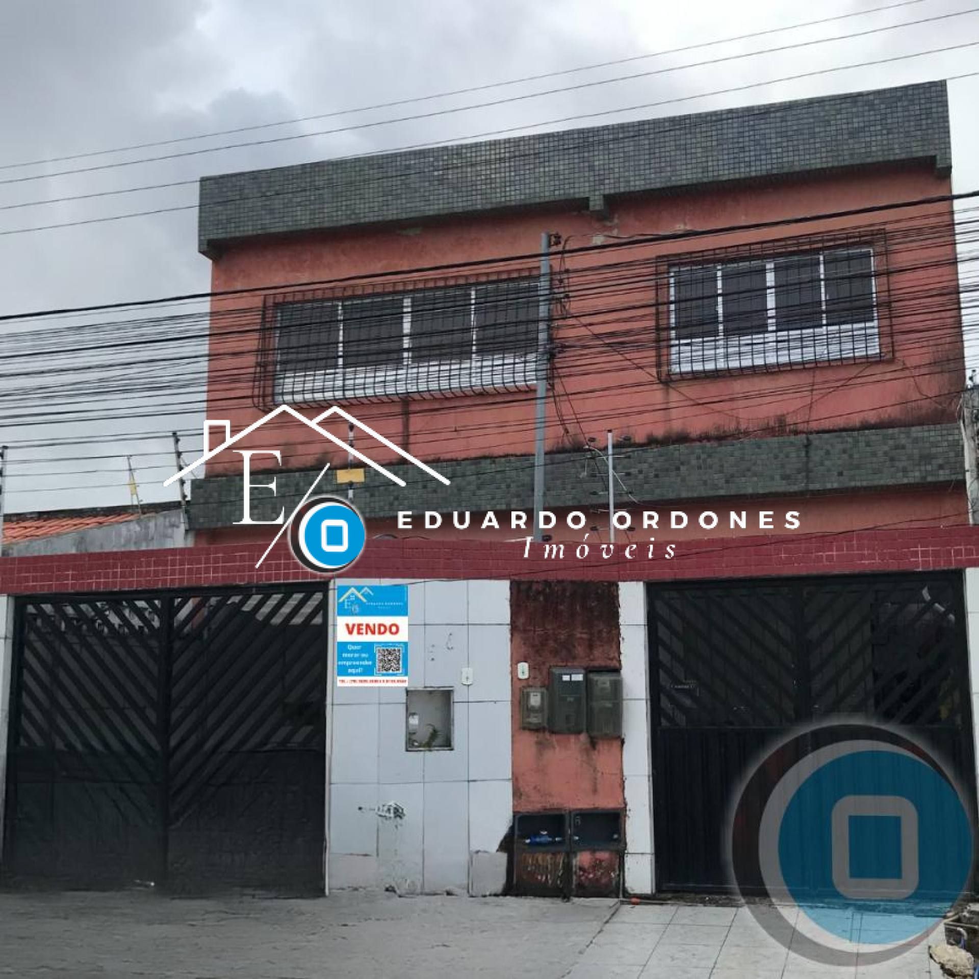 Casa Para Vender com 5 quartos 2 suítes no bairro Cirurgia em Aracaju