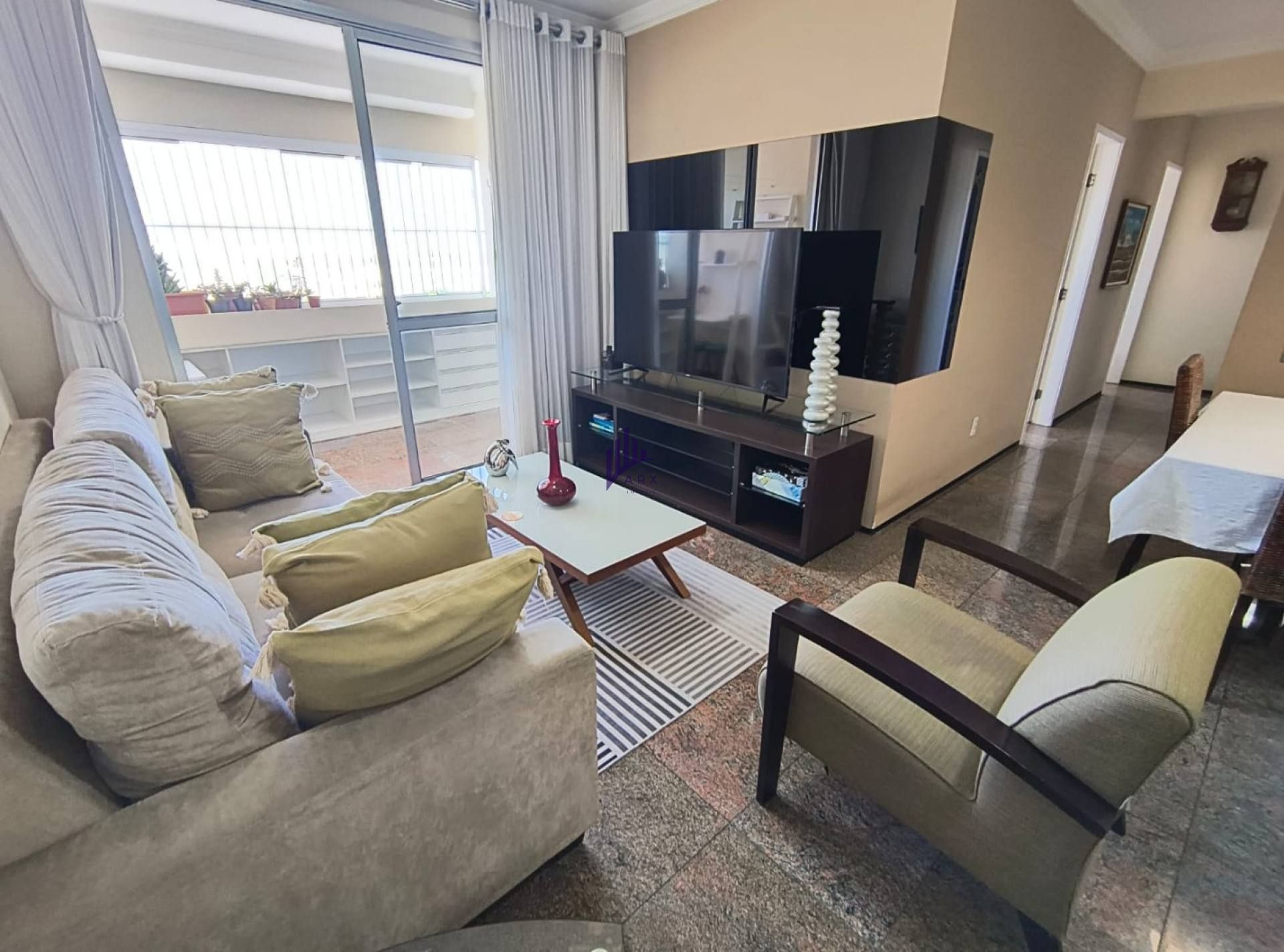 Condomínio Lauro Maia II