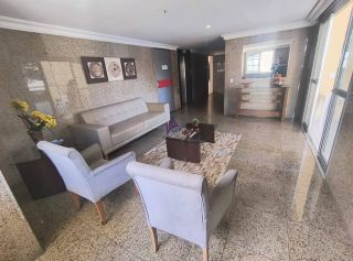 Condomínio Lauro Maia II