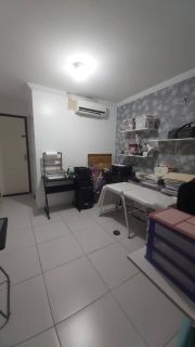 CASA SOLTA NA CIDADE DOS FUNCIONÁRIOS