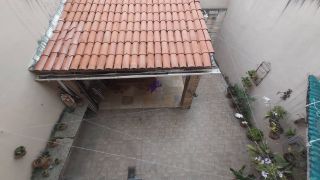 CASA SOLTA NA CIDADE DOS FUNCIONÁRIOS